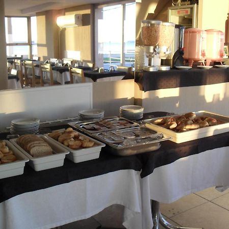 Costanera Hotel Puerto Madryn Kültér fotó