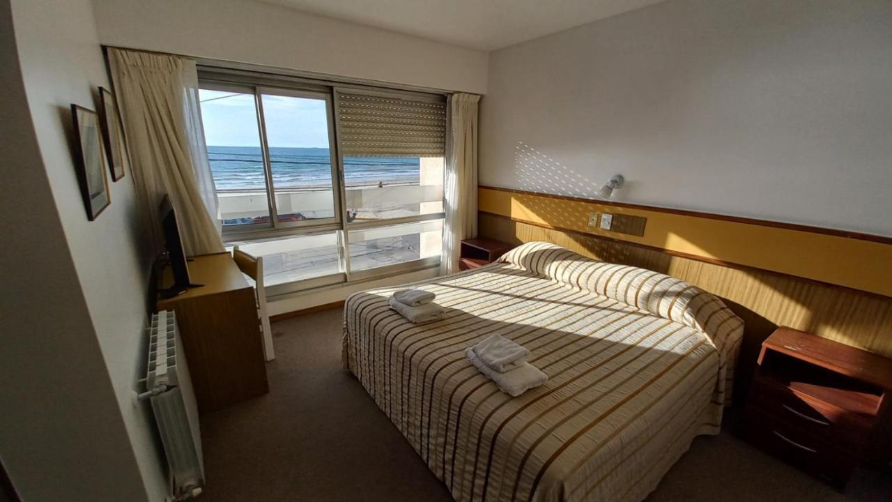 Costanera Hotel Puerto Madryn Kültér fotó