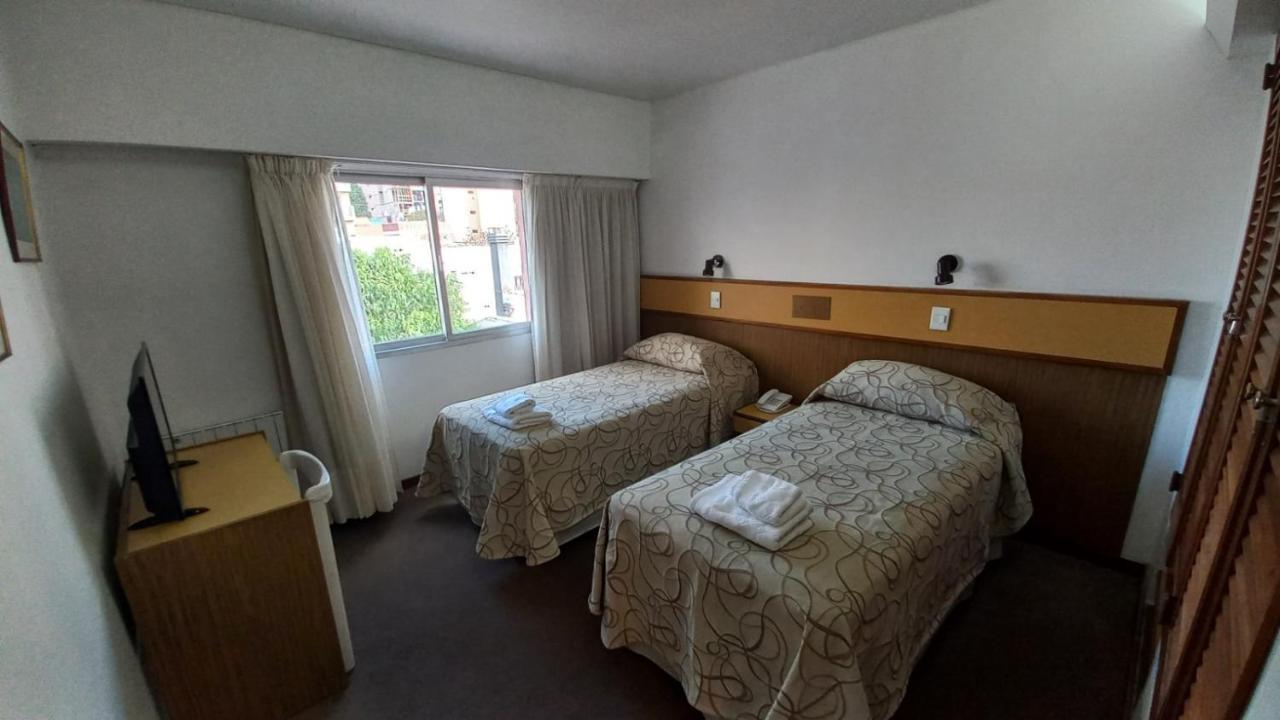 Costanera Hotel Puerto Madryn Kültér fotó