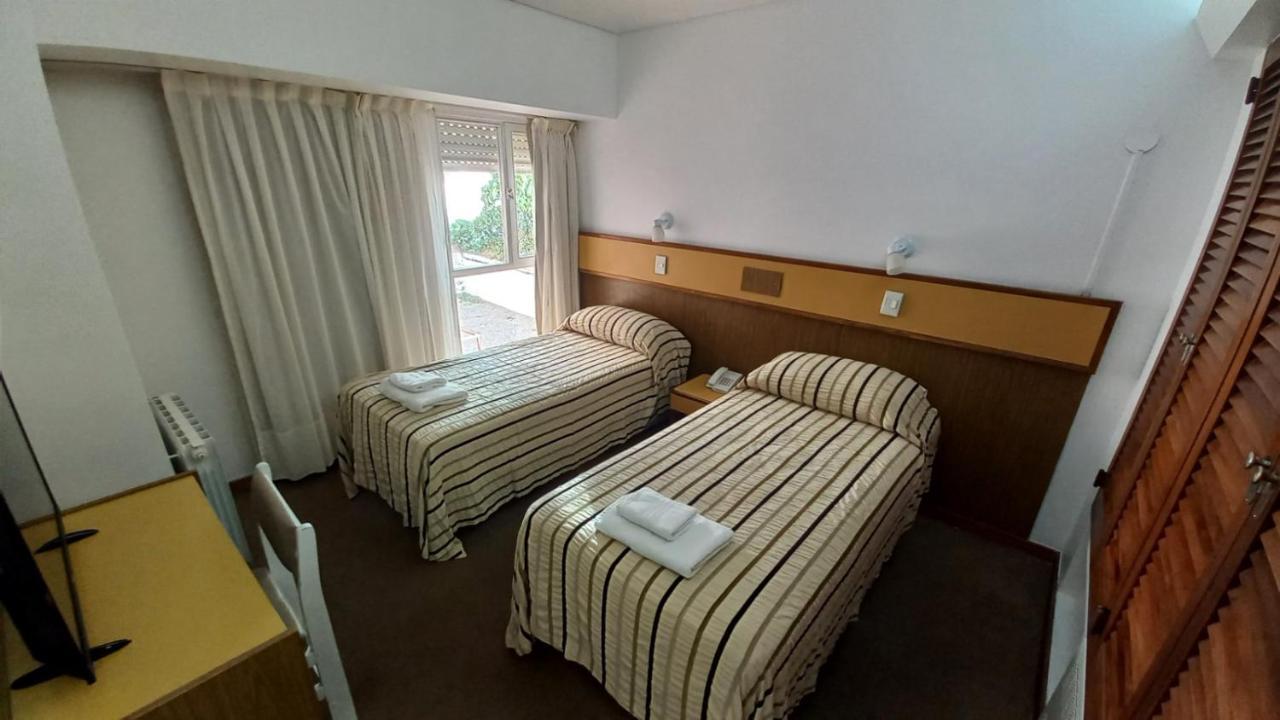 Costanera Hotel Puerto Madryn Kültér fotó