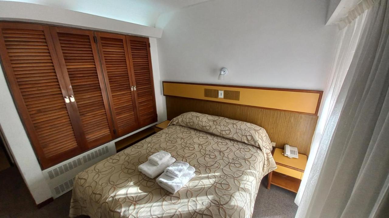 Costanera Hotel Puerto Madryn Kültér fotó