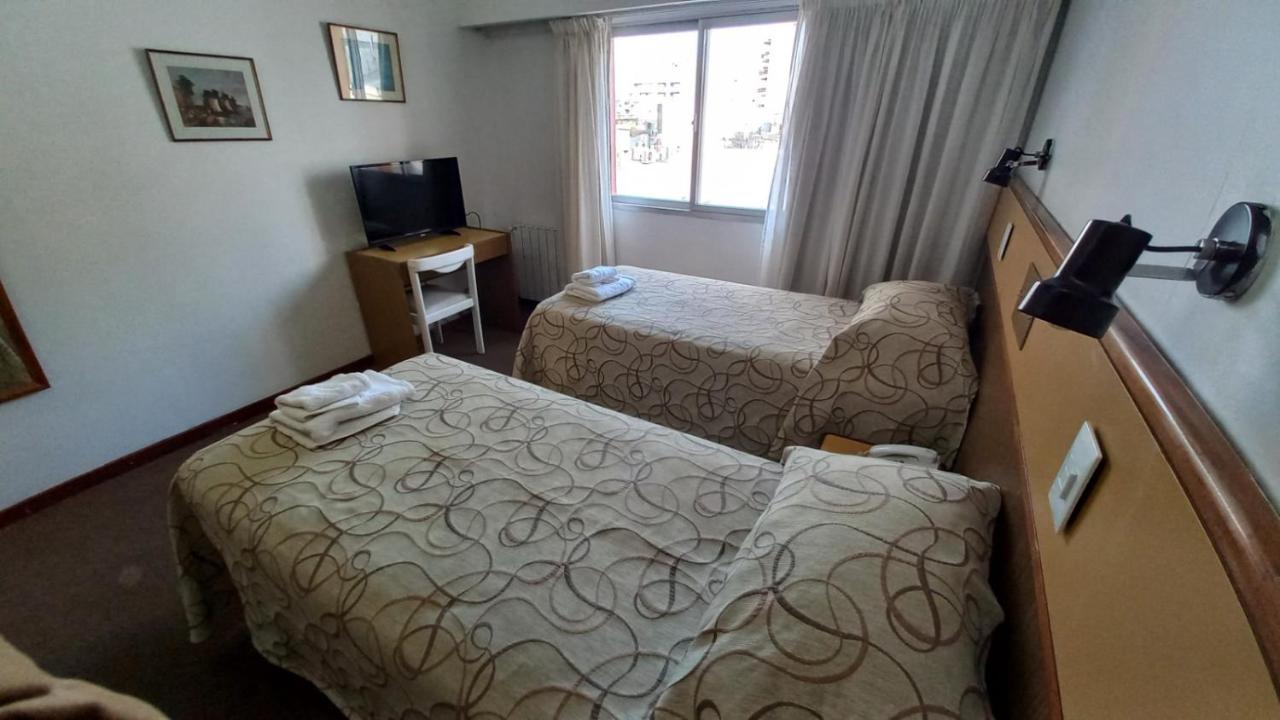 Costanera Hotel Puerto Madryn Kültér fotó