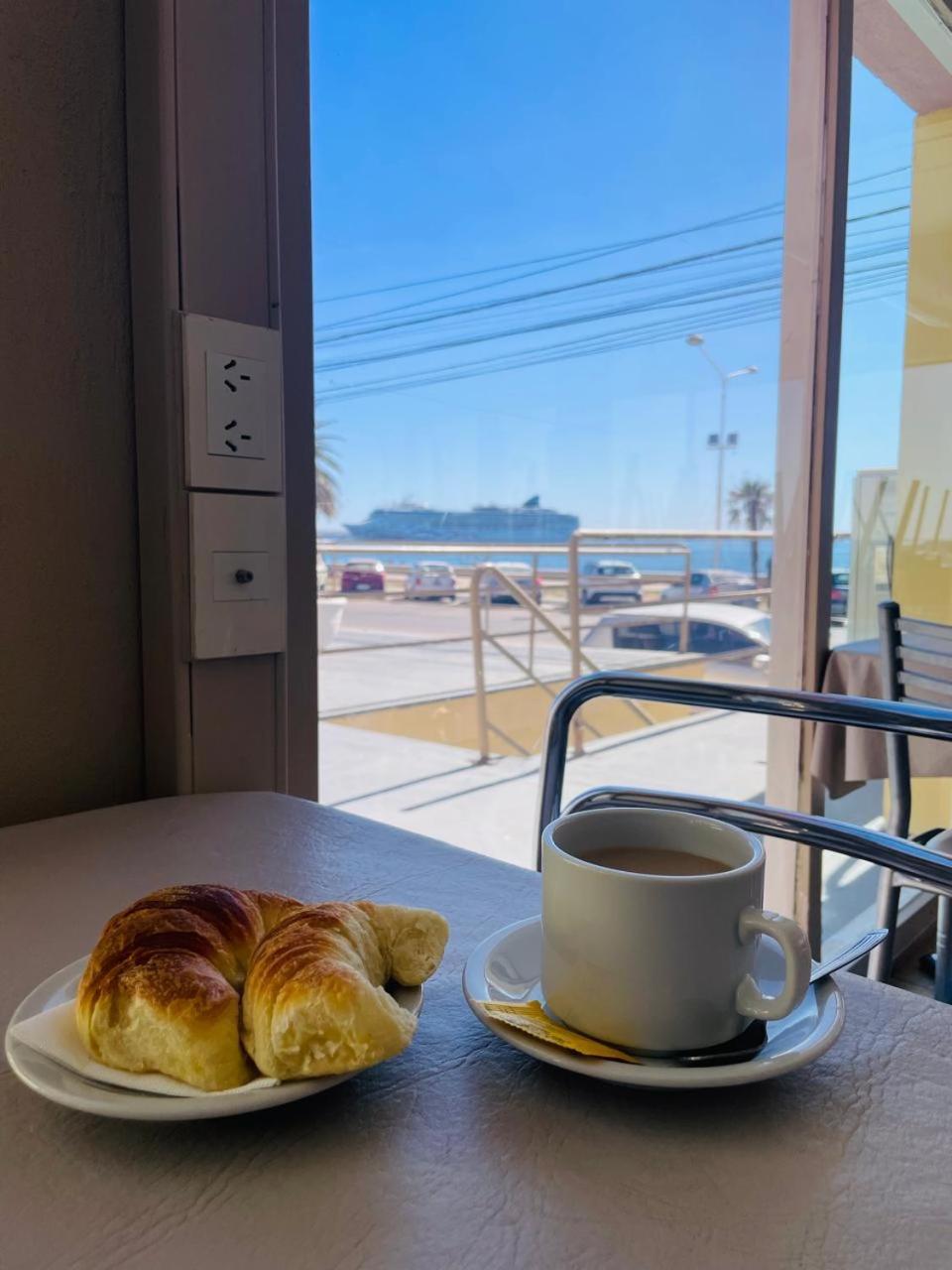 Costanera Hotel Puerto Madryn Kültér fotó