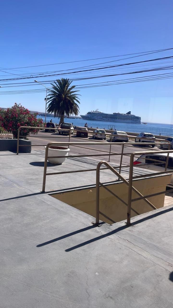 Costanera Hotel Puerto Madryn Kültér fotó